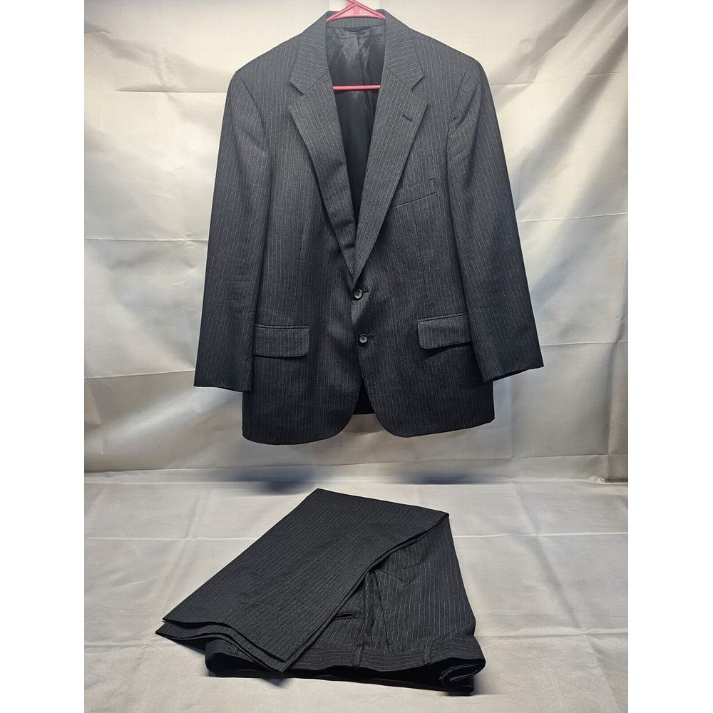 Chaps Ralph Lauren Suit Men 36x28 Pin Striped (blazer Size Through Measurements)